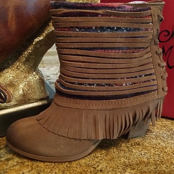 NAUGHTY MONKEY | Boho Suede Booties NEW - Picture 2 of 8